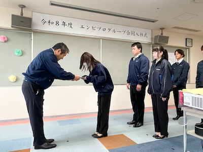 経営計画書の手渡し